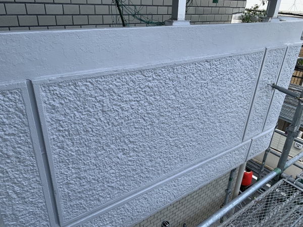 ベランダ手摺塗装完了状況
