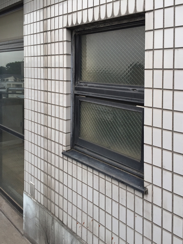 サッシ改修前